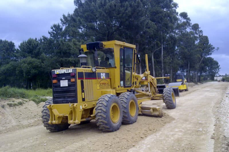 Desmontes, derribos y compactaciones en Galicia