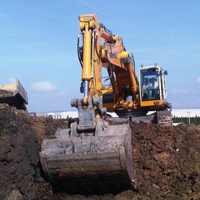 ¿Qué maquinaria empleamos en nuestras excavaciones en Galicia?